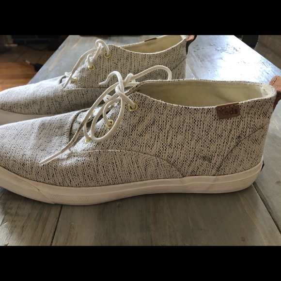 Keds Lace Up - Picture 2 of 3